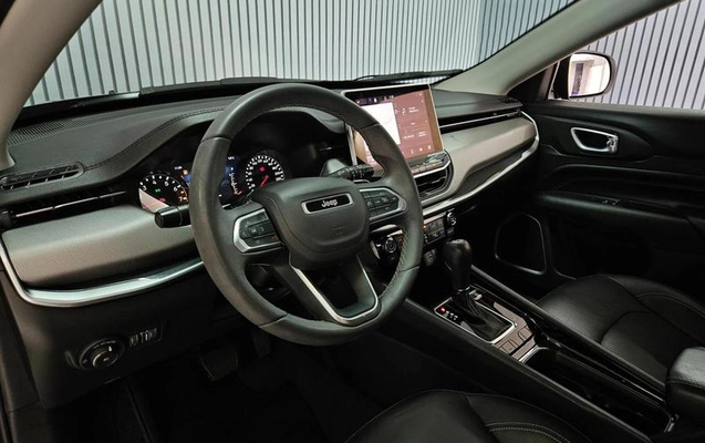 imagem-https://www.socarrao.com.br/sc-vehicle-images-prod/2346741/1790113099047-8214241_16_B_5c242354a1.jpeg