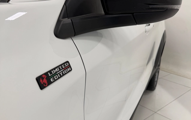 imagem-https://www.socarrao.com.br/sc-vehicle-images-prod/2347031/1788973822386-121f1584df114adfa5f0c5d7c0012e9e_1782604620992.jpg