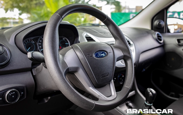 imagem-https://www.socarrao.com.br/sc-vehicle-images-prod/2347228/1782612884039-003_e8c44cd8f242aca43113c64046f03a1c.jpg
