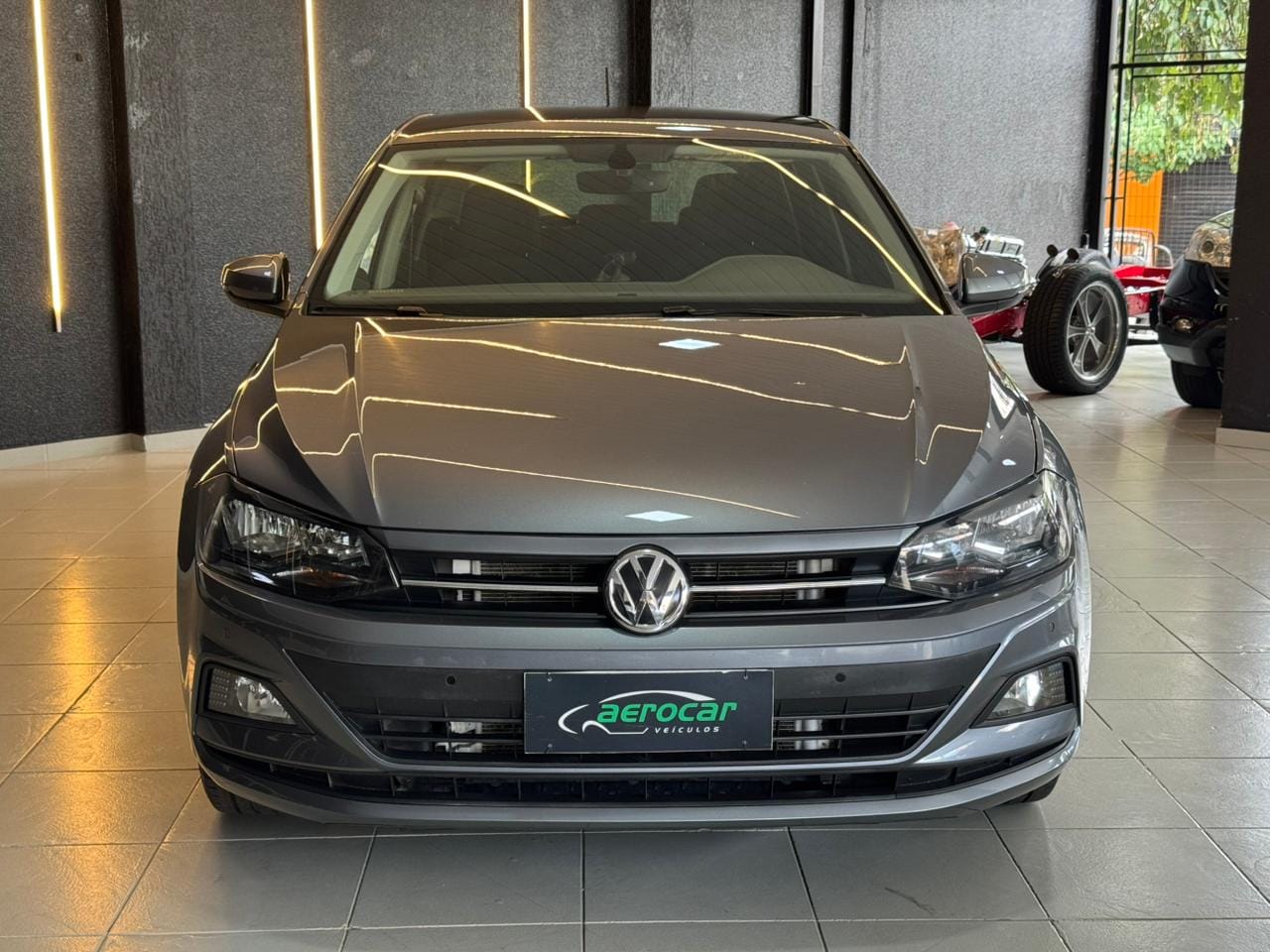Volkswagen Polo Comfort. 200 TSI 1.0 Flex 12V Aut. na cor Cinza em Londrina / PR - 23500