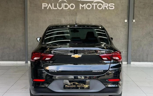 imagem-https://www.socarrao.com.br/sc-vehicle-images-prod/2353705/1789352492899-8229179_2_B_5b028214c6.jpeg