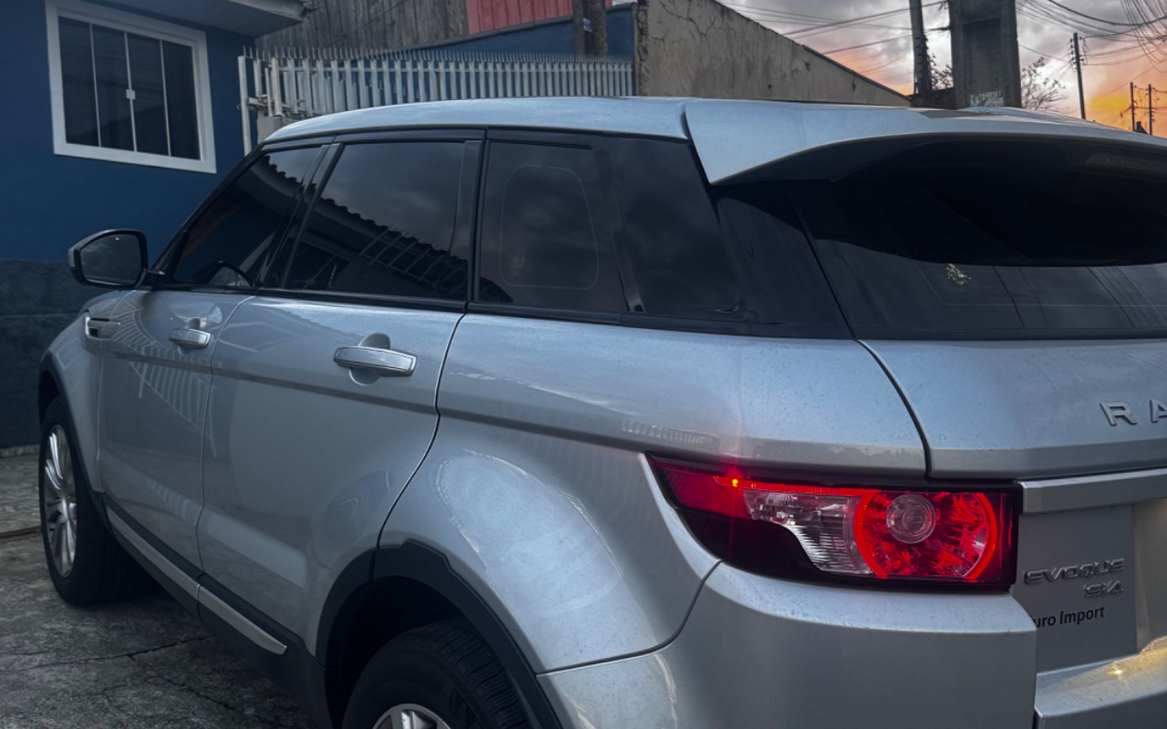 imagem-https://www.socarrao.com.br/sc-vehicle-images-prod/2353963/1782681016490-SU1HXzM0MzQuanBlZw.jpeg
