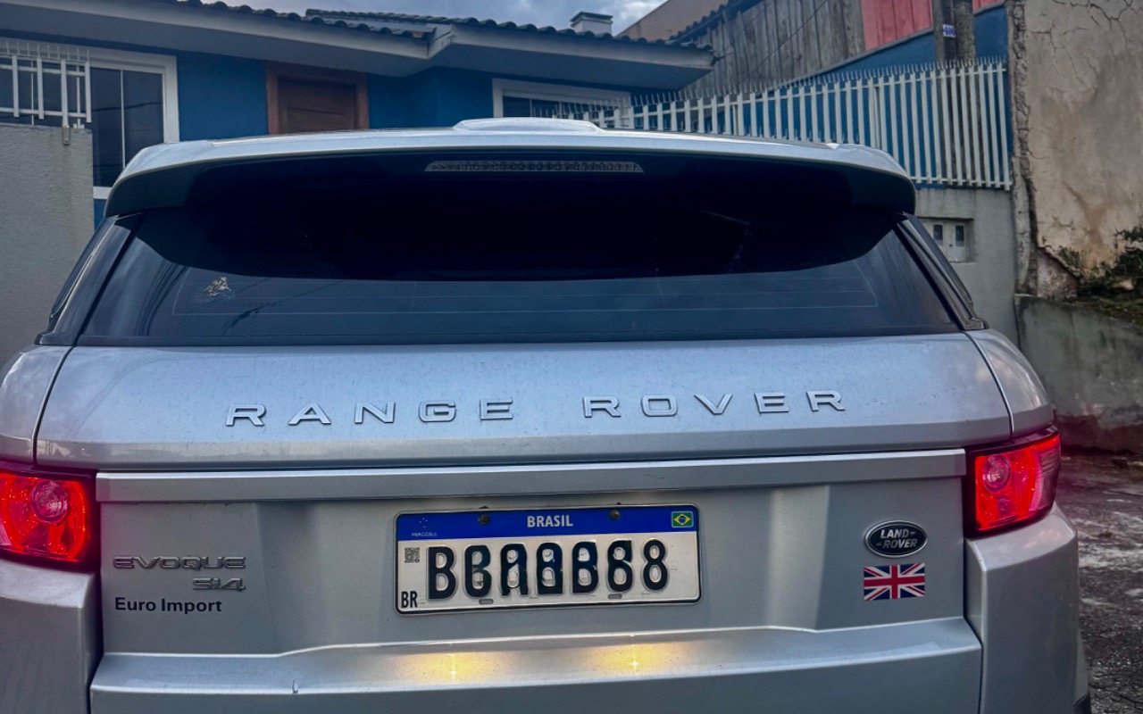 imagem-https://www.socarrao.com.br/sc-vehicle-images-prod/2353963/1782681019147-SU1HXzM0MzUuanBlZw.jpeg