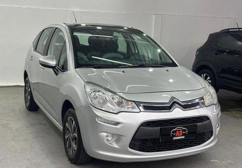 Citroën C3 Picasso 2017 Prata — foto 1 de 3