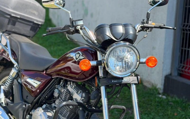 imagem-https://www.socarrao.com.br/sc-vehicle-images-prod/2361705/1788187819518-8229460_5_B_e19a334d87.jpeg