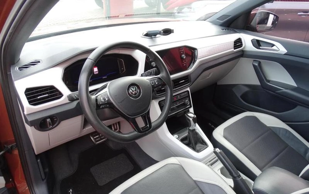 imagem-https://www.socarrao.com.br/sc-vehicle-images-prod/2361810/1784635132471-8213166_9_B_4de41ebe04.jpeg