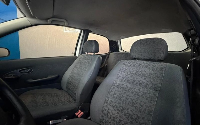 imagem-https://www.socarrao.com.br/sc-vehicle-images-prod/2362021/1787340685141-8170257_1_B_bfcd4156ab.jpeg