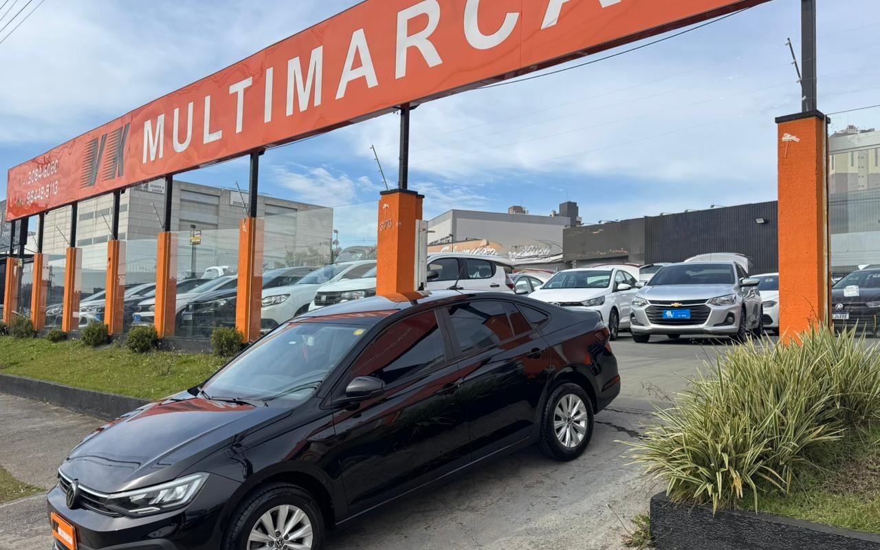 Volkswagen Virtus 2024 Prata — foto 1 de 3