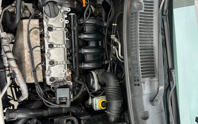 imagem-https://www.socarrao.com.br/sc-vehicle-images-prod/2363387/1782744209661-MTkyMTc1ZTUtYjA3Ni00NmI4LWIyZWEtYmZjMjUwMmU3NWE1LmpwZw.jpg