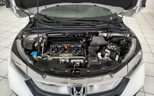 imagem-https://www.socarrao.com.br/sc-vehicle-images-prod/2363691/1782742155082-670d530d-9a52-47b4-ae12-b8ca3ed7d9cd.jpg