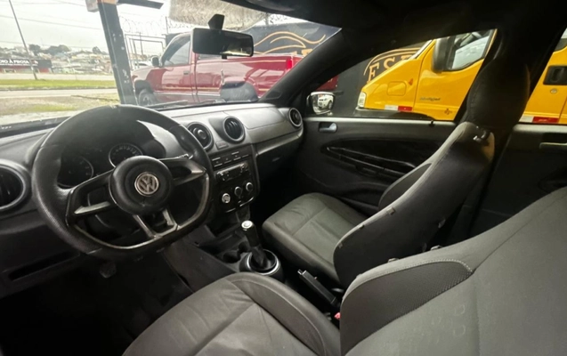 imagem-https://www.socarrao.com.br/sc-vehicle-images-prod/2363946/1786037510464-ULPdrqZzmeT7DQqVfivyHKpMEnp8Cq9r.jpg