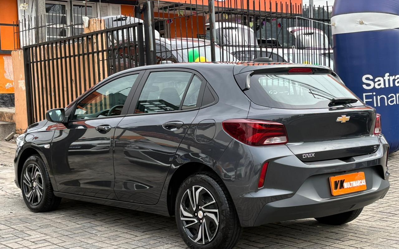 imagem-https://www.socarrao.com.br/sc-vehicle-images-prod/2363965/1782743437106-V2hhdHNBcHAgSW1hZ2UgMjAyNi0wNi0yOSBhdCAwOS4wNy4wNyAoMSkuanBlZw.jpeg