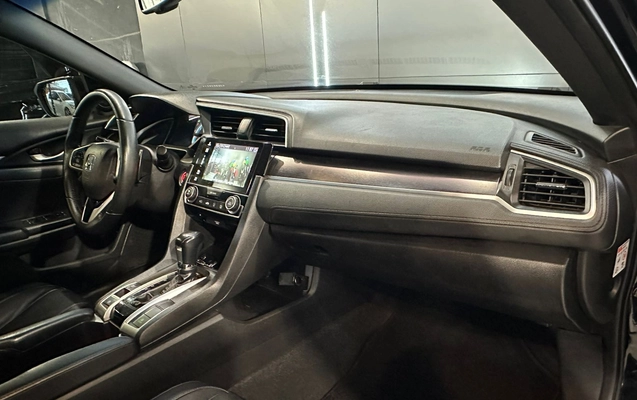 imagem-https://www.socarrao.com.br/sc-vehicle-images-prod/2364124/1782743920558-003_6d588a4d239d19369c98a9033c6c6f82.jpeg