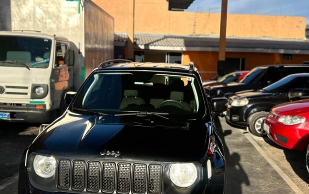 imagem-https://www.socarrao.com.br/sc-vehicle-images-prod/2364137/1789057260900-vjEmnRCoDpmwrty7DJX72sIaqvZHPZdc.jpg