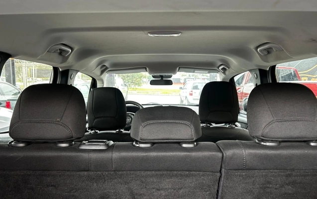 imagem-https://www.socarrao.com.br/sc-vehicle-images-prod/2364137/1789057260918-Bkx7CYhFd1kWVWKIbeu8PSWgLmQ0EovN.jpg