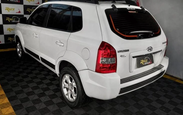 imagem-https://www.socarrao.com.br/sc-vehicle-images-prod/2364280/1789169142368-8222197_1_B_895987c63f.jpeg