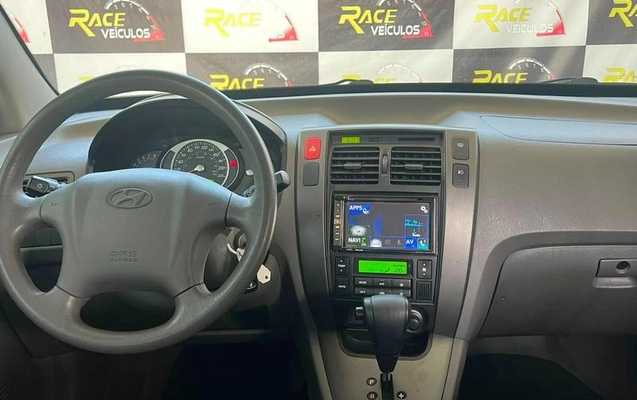 imagem-https://www.socarrao.com.br/sc-vehicle-images-prod/2364280/1789169142380-8222197_9_B_880b46df6d.jpeg