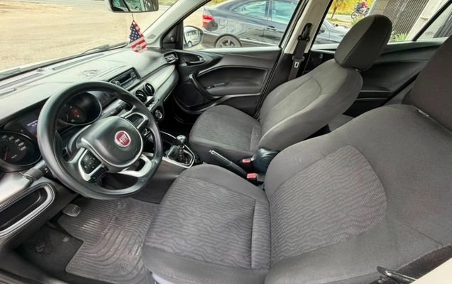 imagem-https://www.socarrao.com.br/sc-vehicle-images-prod/2364373/1782745116581-x57Da74njwGNOYMGKt9InDeMvRRR7TRr.jpg