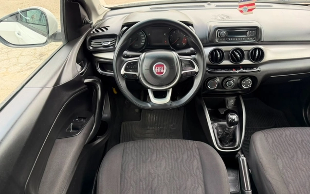 imagem-https://www.socarrao.com.br/sc-vehicle-images-prod/2364373/1782745116585-SNyRhBKyvJshjiBttqbgL0B64G8WFdhR.jpg