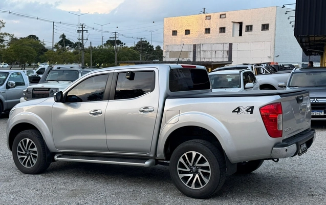 imagem-https://www.socarrao.com.br/sc-vehicle-images-prod/2364469/1789522791758-3249664f-5b2f-49ec-89af-114e7afce8e1.jpg