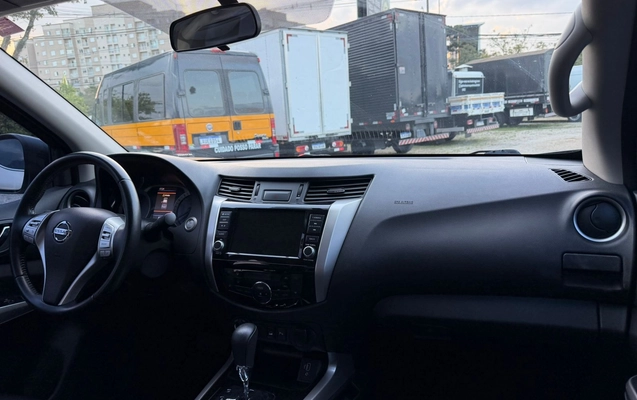 imagem-https://www.socarrao.com.br/sc-vehicle-images-prod/2364469/1789522791764-253e59f5-aee6-4265-91aa-c8b5530349fa.jpg