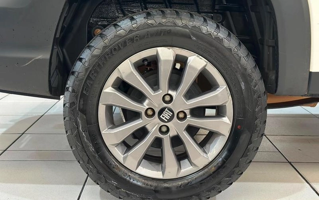 imagem-https://www.socarrao.com.br/sc-vehicle-images-prod/2364470/1785768646091-8222209_6_B_3349c1c7ff.jpeg