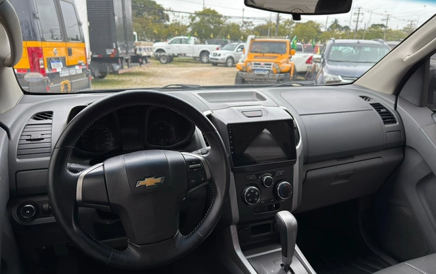 imagem-https://www.socarrao.com.br/sc-vehicle-images-prod/2364568/1782745972054-dea52415-6bef-4d39-ac86-6217759026e7.jpg
