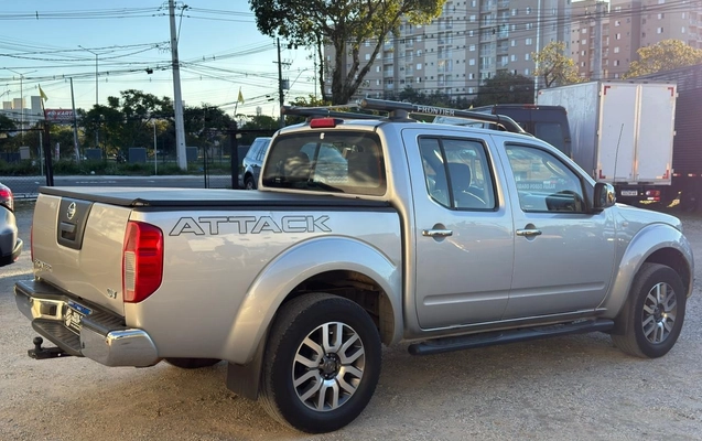 imagem-https://www.socarrao.com.br/sc-vehicle-images-prod/2364649/1782746154085-cb29d9fa-df27-4c2b-a25d-28241fdc296b.jpg
