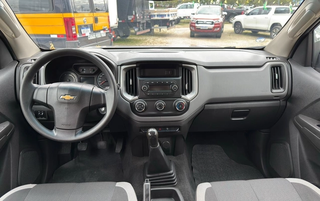 imagem-https://www.socarrao.com.br/sc-vehicle-images-prod/2364651/1782746159513-3ce912b4-2091-4268-9f91-f201d2c45922.jpg