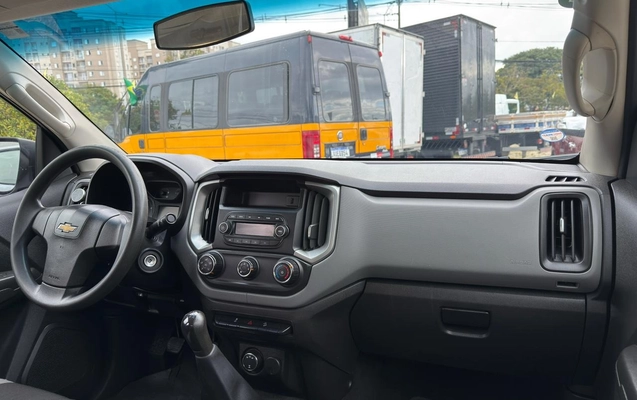 imagem-https://www.socarrao.com.br/sc-vehicle-images-prod/2364651/1782746159513-cc58e351-82b6-4d65-b4f6-6cc4cfd2f28e.jpg