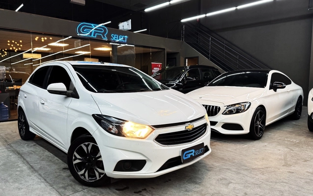 imagem-https://www.socarrao.com.br/sc-vehicle-images-prod/2365039/1782747816090-SU1HXzA2ODQuSlBH.JPG