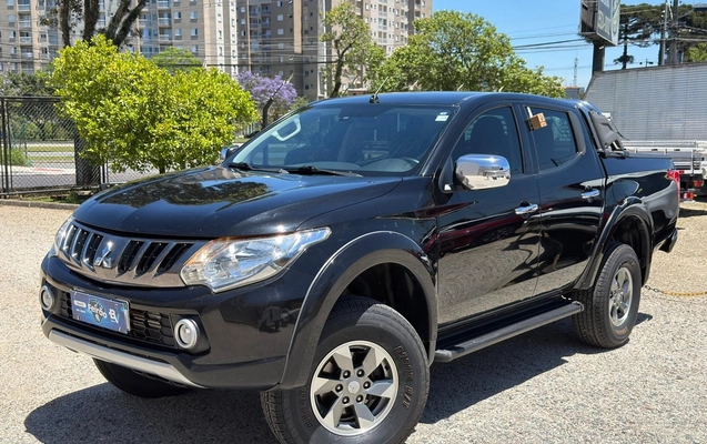 imagem-https://www.socarrao.com.br/sc-vehicle-images-prod/2365464/1787781243352-21890169-cd98-4f19-ba5c-8c00f63628ad.jpg