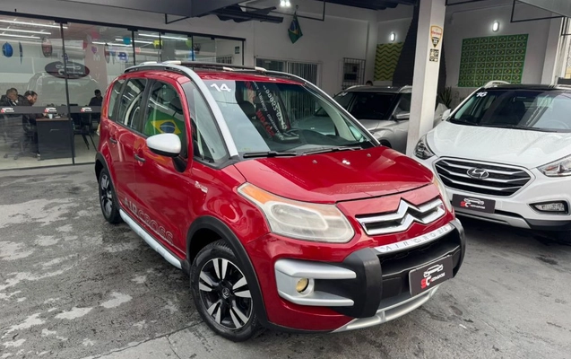 imagem-https://www.socarrao.com.br/sc-vehicle-images-prod/2365600/1789224025120-gb-13dab4f.jpeg