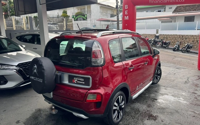 imagem-https://www.socarrao.com.br/sc-vehicle-images-prod/2365600/1789224025123-gb-cce10ab.jpeg