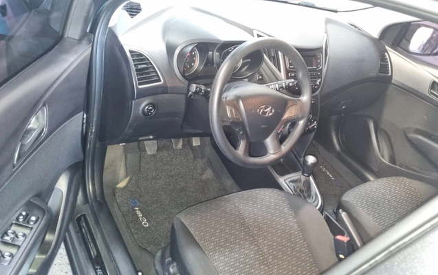 imagem-https://www.socarrao.com.br/sc-vehicle-images-prod/2366259/1782761210422-V2hhdHNBcHAgSW1hZ2UgMjAyNi0wNi0yOSBhdCAxMC4yNy40OS5qcGVn.jpeg