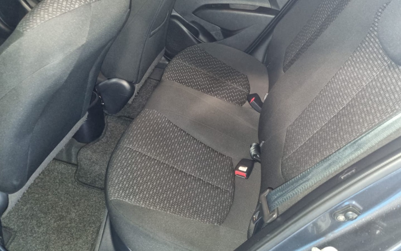 imagem-https://www.socarrao.com.br/sc-vehicle-images-prod/2366259/1782761210473-V2hhdHNBcHAgSW1hZ2UgMjAyNi0wNi0yOSBhdCAxMC4yNy41OS5qcGVn.jpeg
