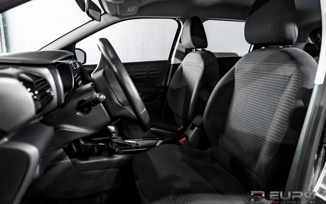 imagem-https://www.socarrao.com.br/sc-vehicle-images-prod/2366335/1785433625793-1889cab148e94827bf925b0b965eb84a_1783079772755.jpg