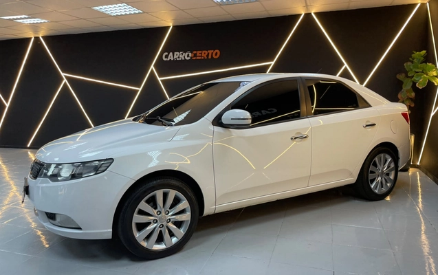 imagem-https://www.socarrao.com.br/sc-vehicle-images-prod/2366378/1782762400967-nyknoyf1d5yWG8bKPwg8EDBaLKFnMora.jpg