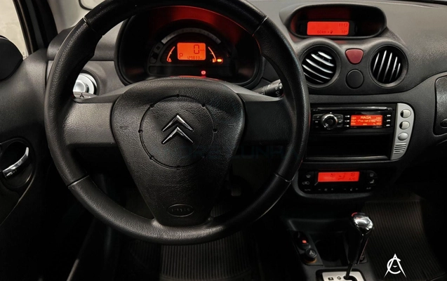 imagem-https://www.socarrao.com.br/sc-vehicle-images-prod/2366379/1789412388575-7a4cedc4b11249a39cf6bfcb6f86c761_1782762440060.jpg