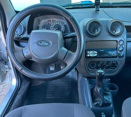 imagem-https://www.socarrao.com.br/sc-vehicle-images-prod/2366529/1789221415263-8231403_1_B_ff667d1761.jpeg