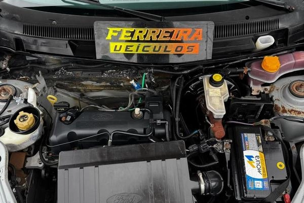 imagem-https://www.socarrao.com.br/sc-vehicle-images-prod/2366529/1791988721698-8231403_8_B_9d82f60a1f.jpeg