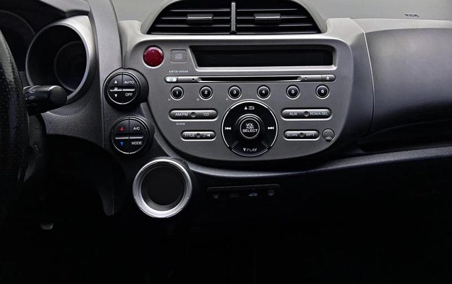 imagem-https://www.socarrao.com.br/sc-vehicle-images-prod/2366531/1789498383398-8220137_7_B_7e8f8bc3a6.jpeg