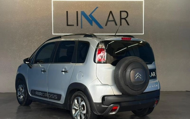 imagem-https://www.socarrao.com.br/sc-vehicle-images-prod/2366534/1787339599592-8210299_1_B_66c5887cd2.jpeg