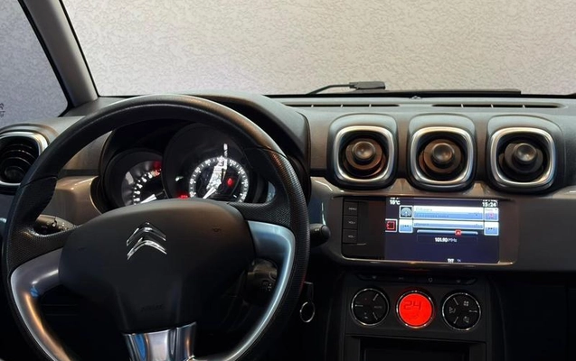 imagem-https://www.socarrao.com.br/sc-vehicle-images-prod/2366534/1787339599597-8210299_1_B_20ca614c32.jpeg