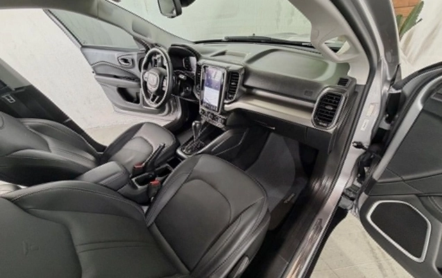imagem-https://www.socarrao.com.br/sc-vehicle-images-prod/2366739/1788980913587-gb-b261d95.jpg