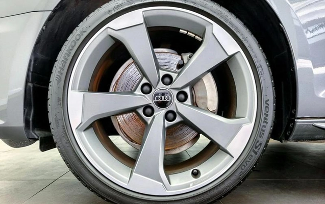 imagem-https://www.socarrao.com.br/sc-vehicle-images-prod/2366740/1788540874863-8225180_11_B_a1a335233f.jpeg