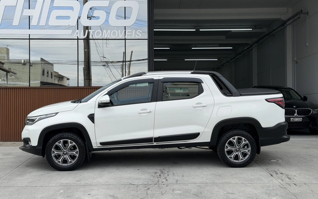 imagem-https://www.socarrao.com.br/sc-vehicle-images-prod/2366754/1782765133447-003_bd27f793f1c68cee8e387dc2a6d1fade.jpeg