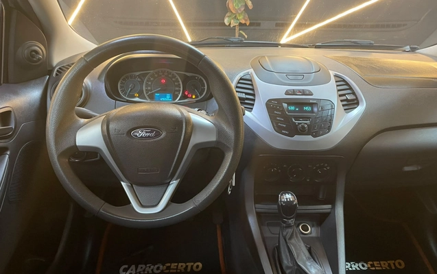 imagem-https://www.socarrao.com.br/sc-vehicle-images-prod/2366829/1782766016900-BZ8GPgS5ggIQ2vYtK2AJ1hJaSkWX2hcl.jpg