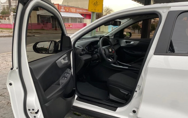 imagem-https://www.socarrao.com.br/sc-vehicle-images-prod/2366868/1783016181990-MTMuanBlZw.jpeg