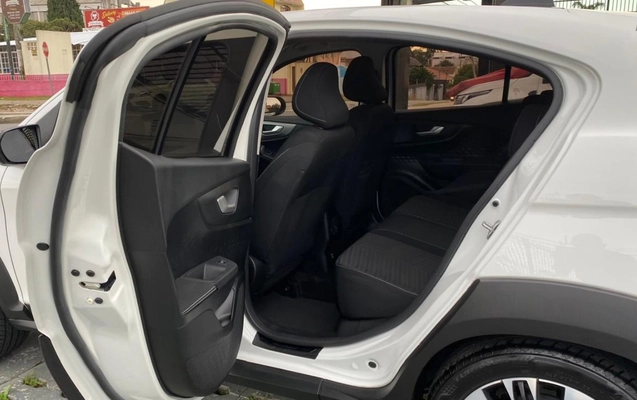imagem-https://www.socarrao.com.br/sc-vehicle-images-prod/2366868/1783016182333-MTYuanBlZw.jpeg